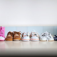 Klets&Dreumes: Kindervoeten en kinderschoenen