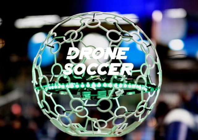 Zomerplezier: Gamen met NEXT LEVEL 'Drone soccer'