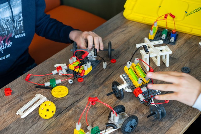 Hoe werken robots?