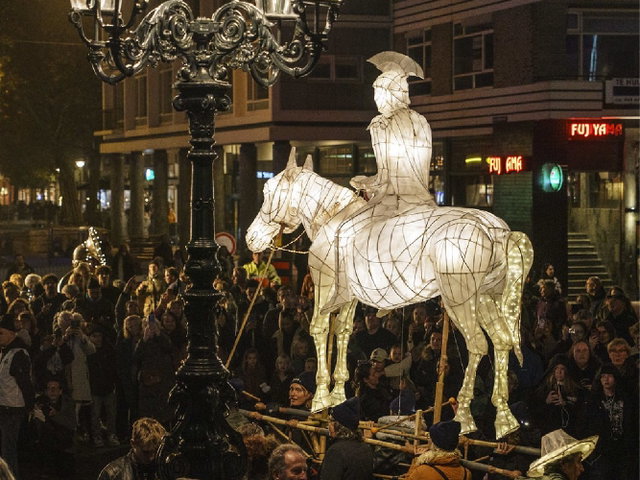 Bouw en doe mee aan de lichtjesparade van DIEP!