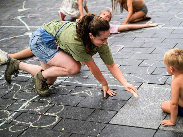 Feestelijke aftrap van de Tilburgse TaalTour