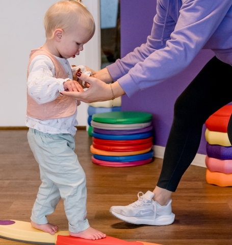 Beweeg en dans mee met een Zomerverhaal (ouder-kindactiviteit)