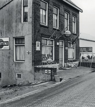 Expositie: Gesloten cafés en zalen in Krimpen aan de Lek