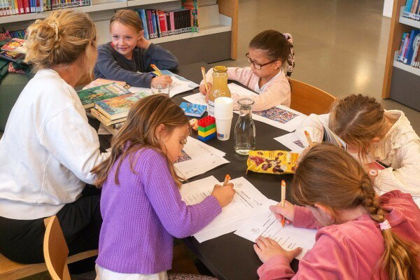 Schrijfcaféetje XL – Schrijf je eigen boek! (8+)