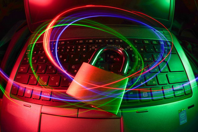 Themabijeenkomst Digicafé: Weg uit de Amerikaanse cloud