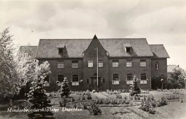 Het Drachtster Minderbroedersklooster