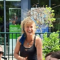Kinderboekenbal:  Interactieve familievoorstelling Stoere Stiene zingt Salsa!