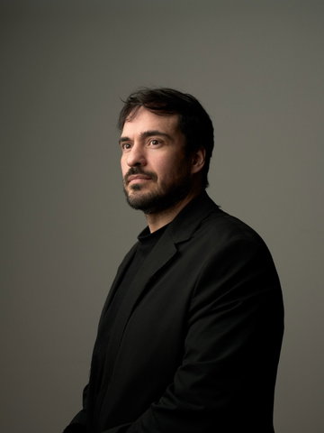 Interview met Rasit Elibol over zijn boek "Vuistslagen"