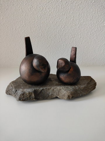 Expositie vitrine Marianne Roth