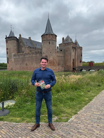 Duik in een spannend Goois moordmysterie met schrijver Yvo Kühling