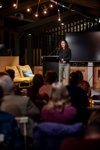 Podium Woordenschat: Open podium voor woordkunst