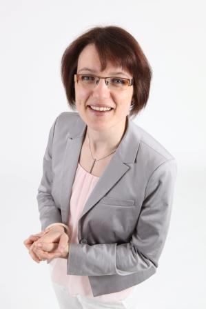 joyce_rosegrijs_staand_c.jpg