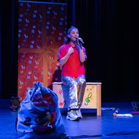 Theatervoorstelling Een kist vol Sintliedjes - Apennoten