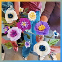 Bloemen van wolvilt maken