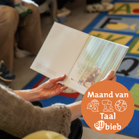 Voorlezen in je eigen taal