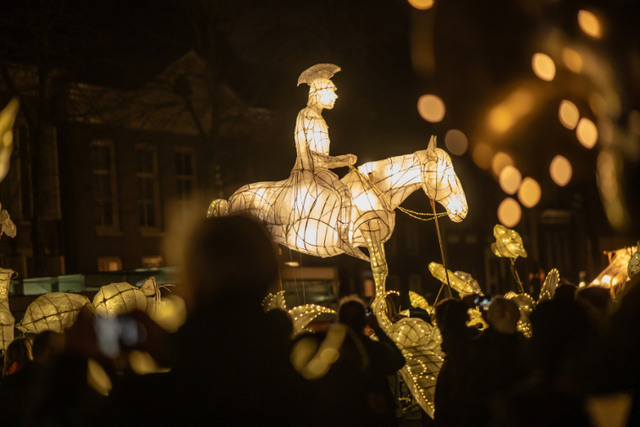 Bouw en doe mee aan de lichtjesparade van DIEP!