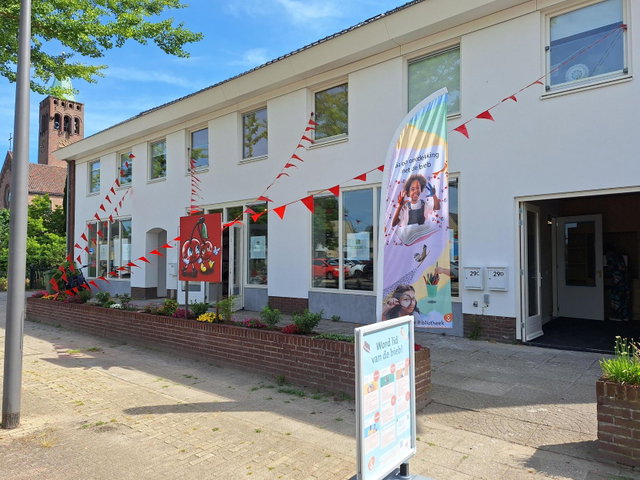 Feestelijke opening Bibliotheek Driel