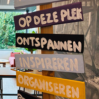 Luisterend oor in de Huiskamer