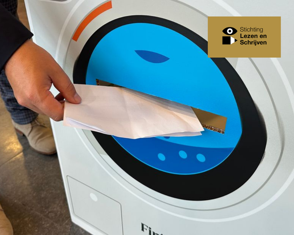 Doe je moeilijke brief in de Reizende Wasmachine!