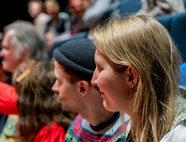 Geen verbinding: opvoeden in het digitale tijdperk