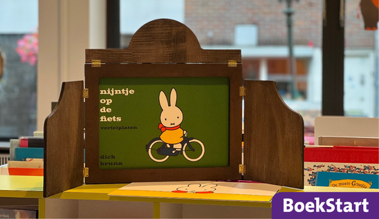 Vertelplaten (Kamishibai) | Nijntje op de fiets
