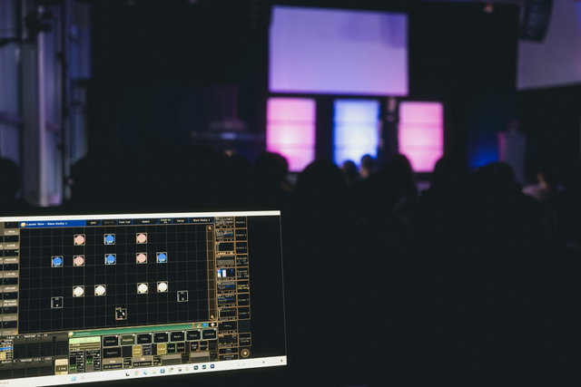Een kijkje achter de schermen: Workshop theatertechniek