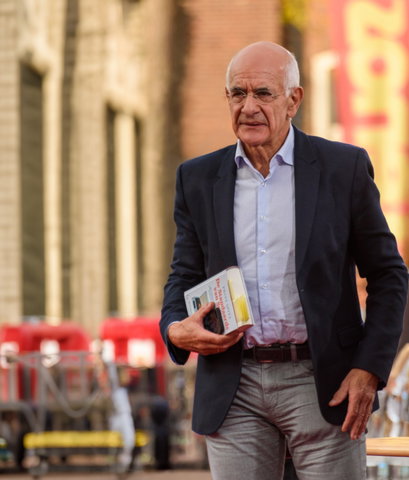 College Café: Frits Spits