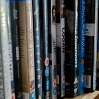 Verkoop dvd's, puzzels, boeken - Bibliotheek Helmond