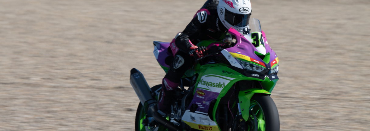 Ochtendgasten: NL-Kampioen motorracen Daniek van Loon