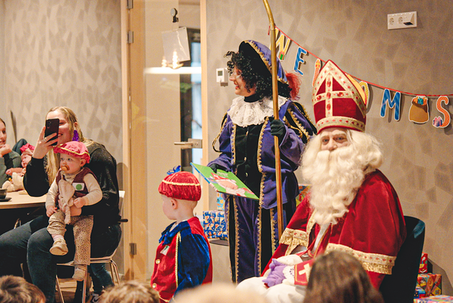 Sinterklaas leest voor (3 - 7 jaar) | Venray