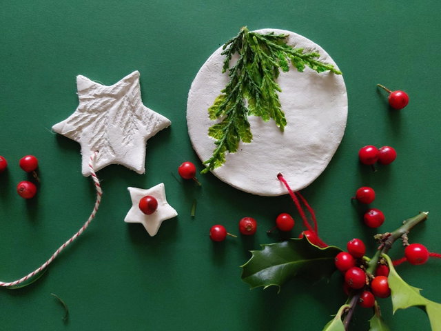 Maak je eigen natuurlijke kerstversiering (6-12 jr)