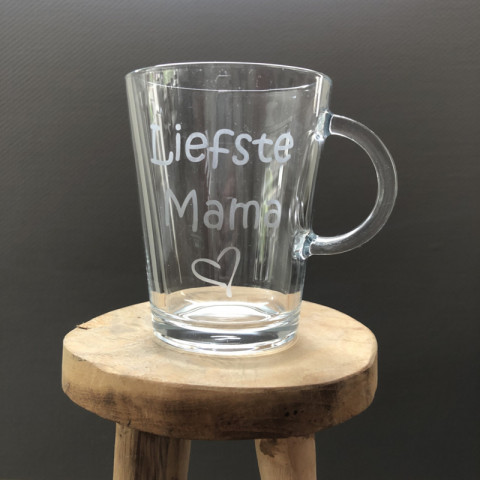 Theeglas etsen voor moederdag