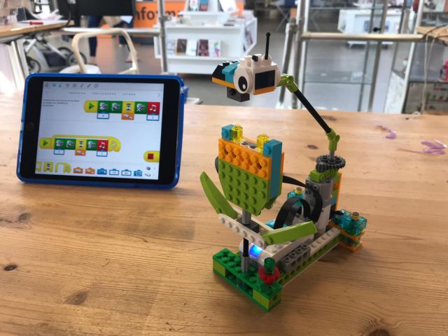 Maakplaats Stadsplein: Zelf een robot maken met LEGO WeDo | 7-10 jr.