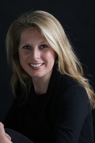 Boekpresentatie Ellen Klijnstra: Donker paradijs