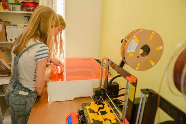 Maaklab open inloop: Vinylsnijder en lasercutter