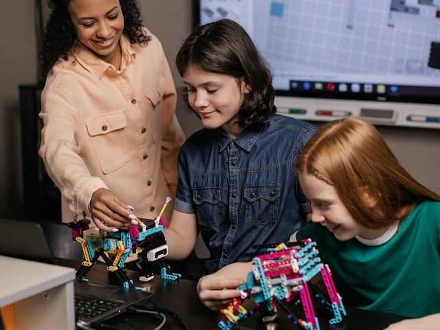 Maaklab: LEGO SPIKE (6 tot 10 jaar)