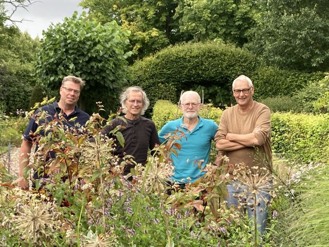 Geen maat op de industrie