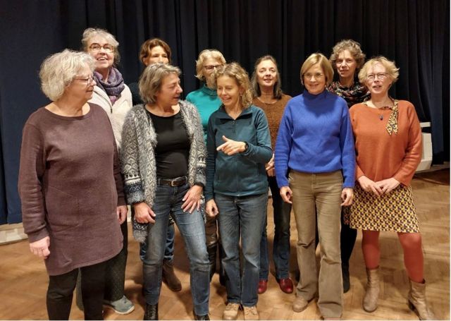 Wereldkoor zingt winter- en kerstliederen