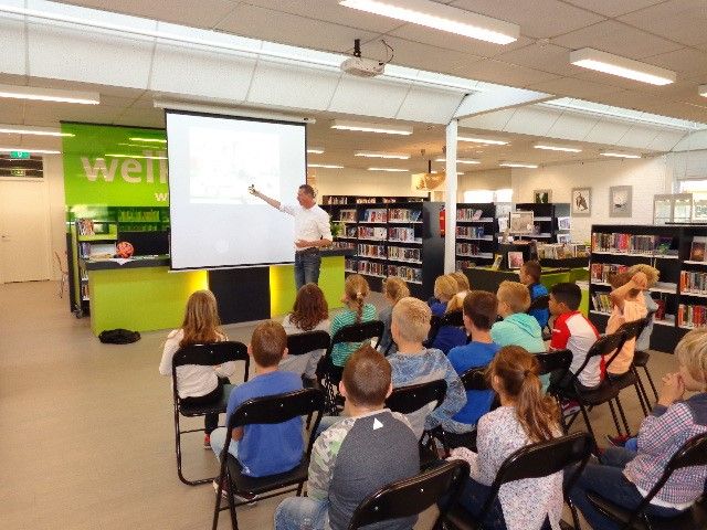Groepsbezoek groep 6: Schrijver op bezoek