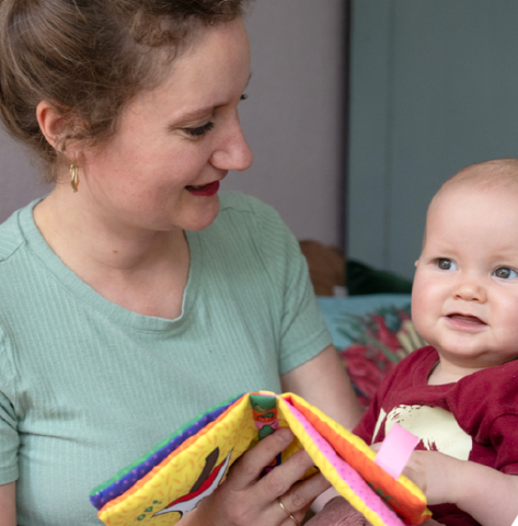 Met je baby en dreumes plezier beleven aan voorlezen
