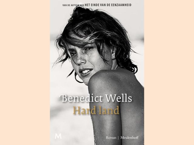 Wells, Benedict - Hard land