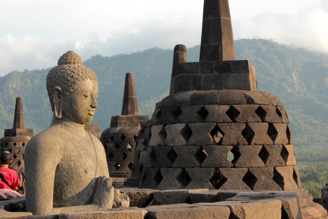 Themacafé: Op reis door Java en Bali