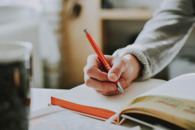 Van idee naar kort verhaal - schrijfworkshop van Machteld Siegmann