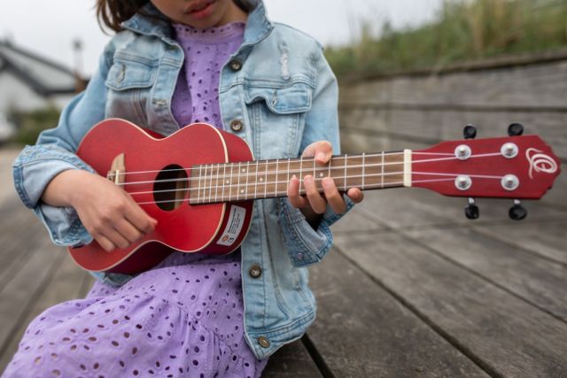 Kinderboekenweek: Maak een lekker eigenwijs lied op ukelele