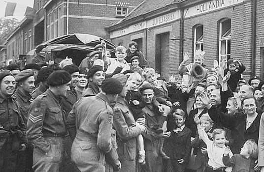 80 jaar vrijheid: tentoonstelling en pop-up museum