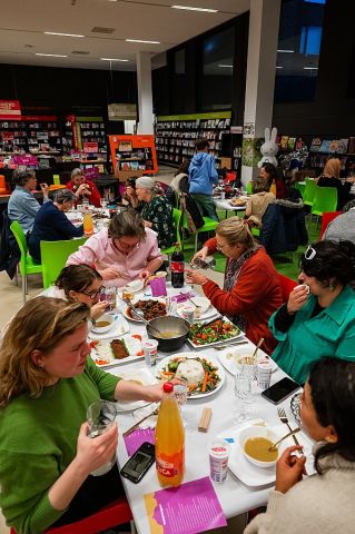 Het Grote Utrecht Stadsdiner in Bibliotheek Kanaleneiland