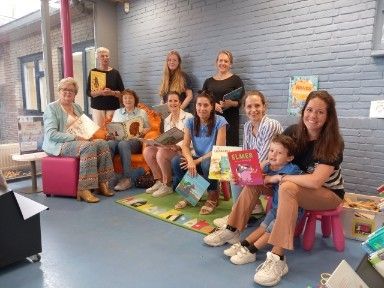 Voorlezen in Bibliotheek Voorschoten