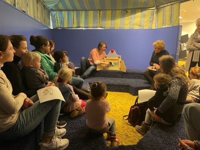 Voorlezen in de bieb