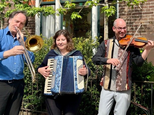 Folk concert: The Klezmer Society