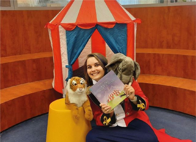 Kleutertijd: Bij ons in het circus